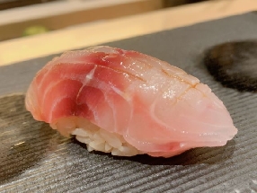 三線雞魚 (Isaki)