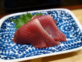 Bonito sashimi (Katsuo no sashimi)