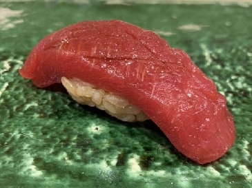 Lean meat of tuna (Akami)